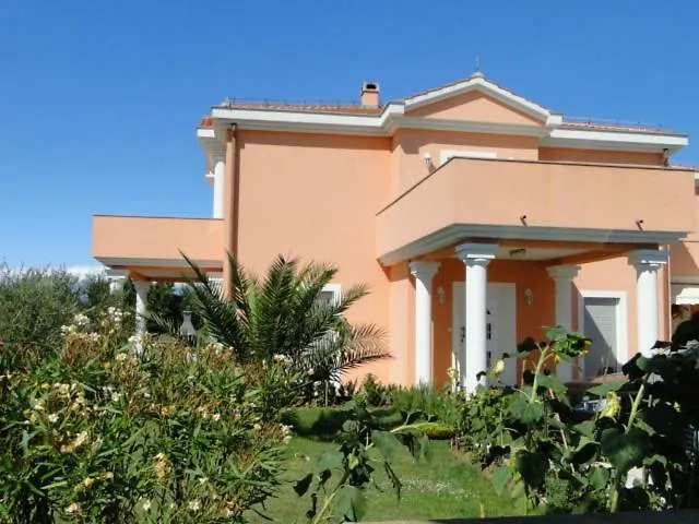 Villa Kristina بريفلاكا بيت للعطل